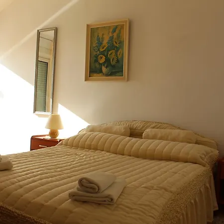Marijana Apartament *